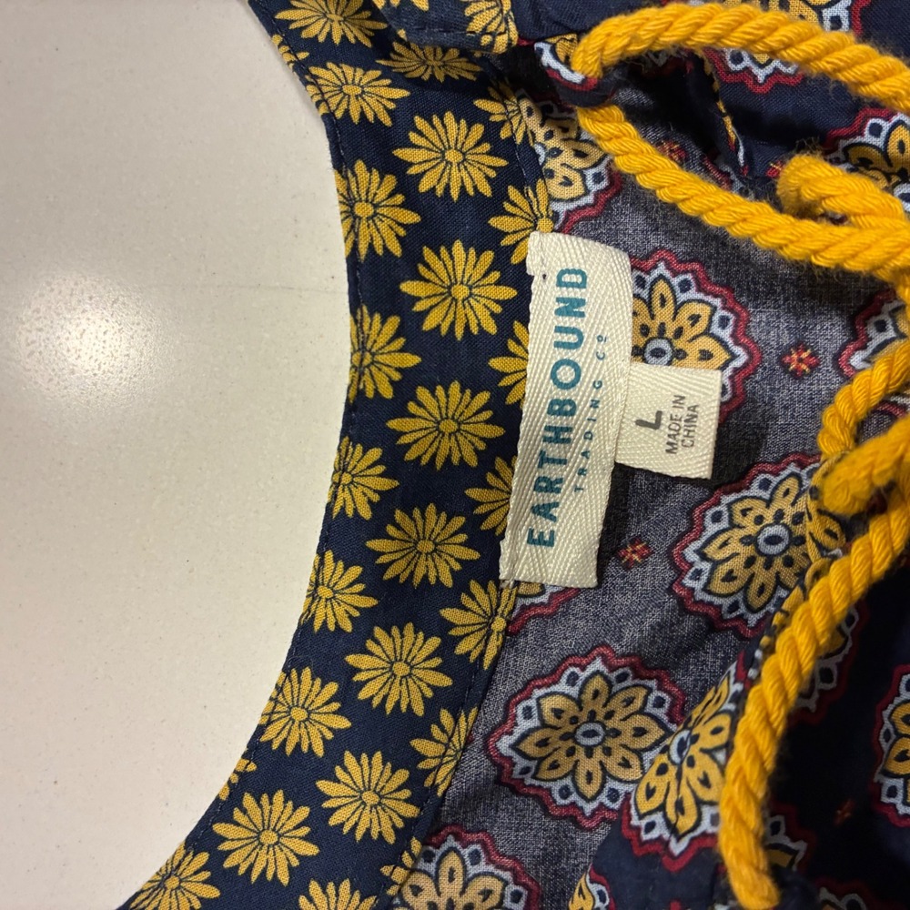 Earthbound Trading Co. Blue Yellow Floral Tunic Top Women's Size L‎ - Picture 2 of 7